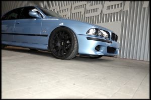 photo BMW e 39 M5